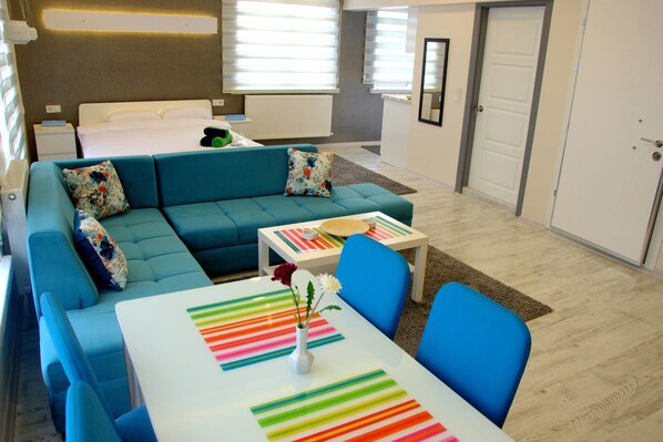 تلفزيون إل سي دي