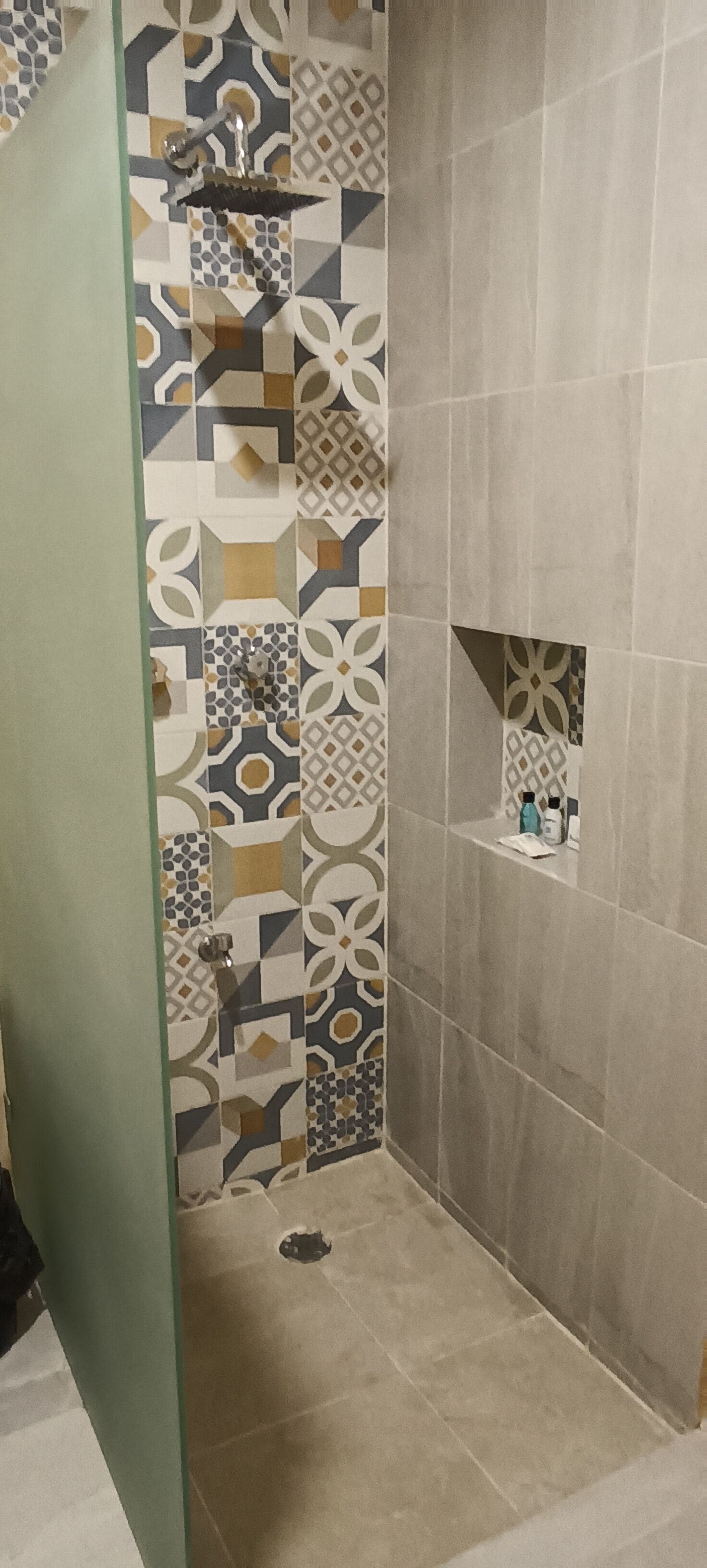 business room | 1 bedroom, blackout curtains, iron/ironing board, free wifi