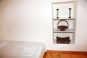 2 bedrooms, desk, free WiFi - Mary's Villas (Lesvos)