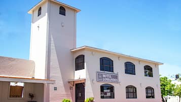 Façade de lâhĂ©bergement