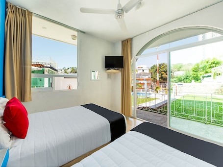 Standard Triple Room | 1 bedroom, soundproofing, free WiFi, bed sheets