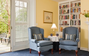 The English Garden Suite