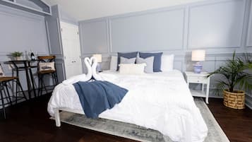 The Tack Room | Iron/ironing board, free WiFi, bed sheets