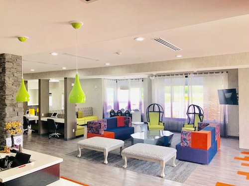 Hy-Lo Hotel, an Ascend Collection Hotel