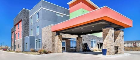 المنشأة من الخارج