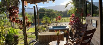 Uvita Oasis Retreat with Villa Cabins and Apartment