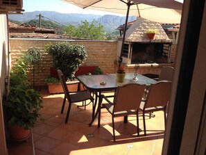 Grill-/Picknickplatz