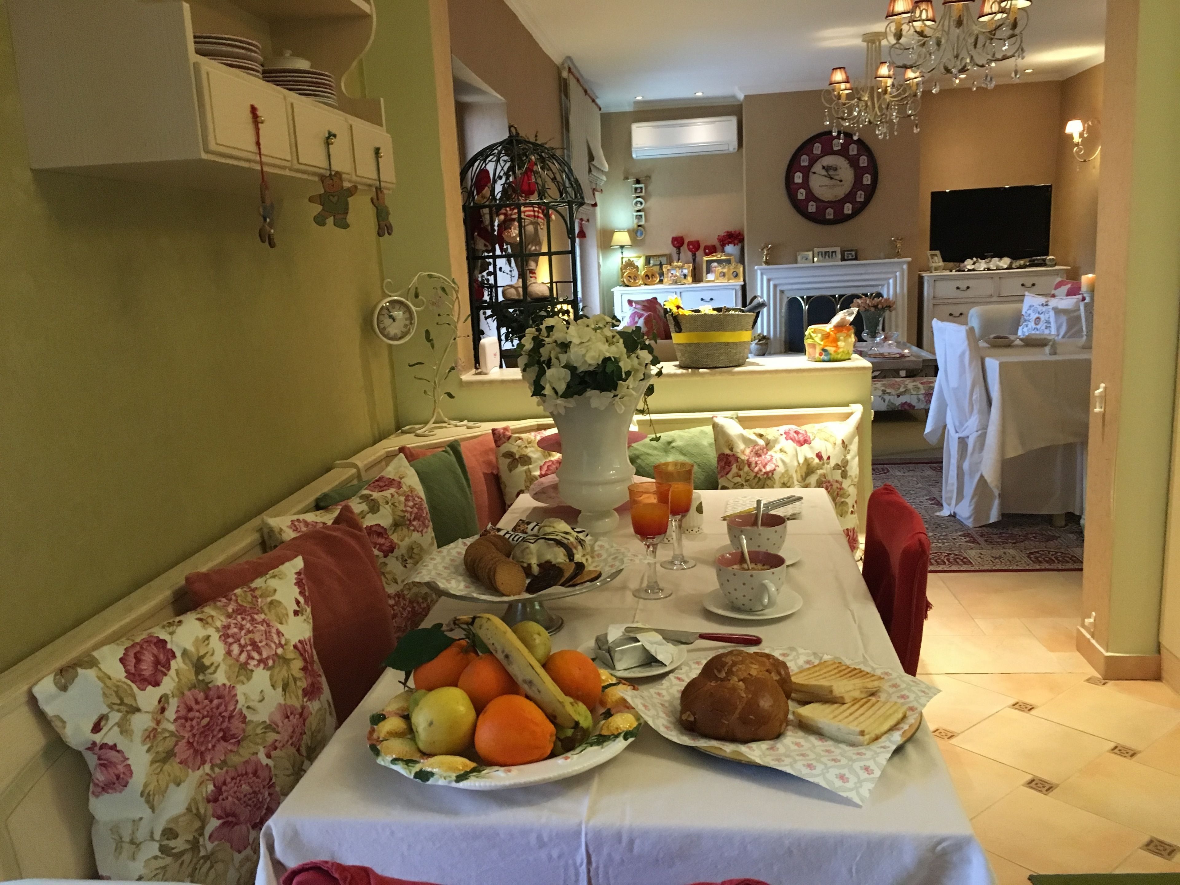 Family Villa, Mountain View | In-room dining