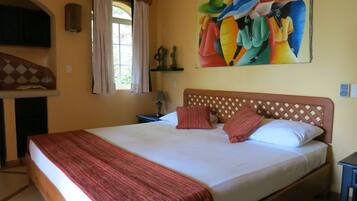 Studio, quang cảnh vườn | 2 phòng ngủ, két bảo mật tại phòng, trang trí khác biệt