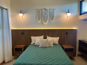 Rom – premium | Blendingsgardiner, strykejern/-brett, wi-fi (inkludert) og sengetøy