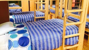 Shared Dormitory, Mixed Dorm (18 beds) - Blacky Hostel - Adults only (Cusco)