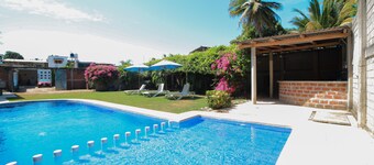 BM Zihua Casa de Huéspedes