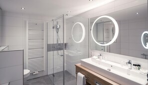 Bathroom - St. Wolfgang (Bad Griesbach im Rottal)