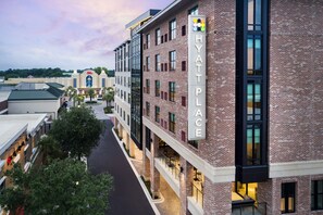 Exterior - Hyatt Place Mount Pleasant Towne Centre (Mount Pleasant)