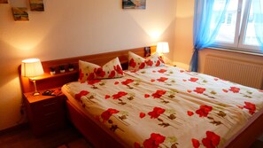 2 bedrooms, WiFi, wheelchair access