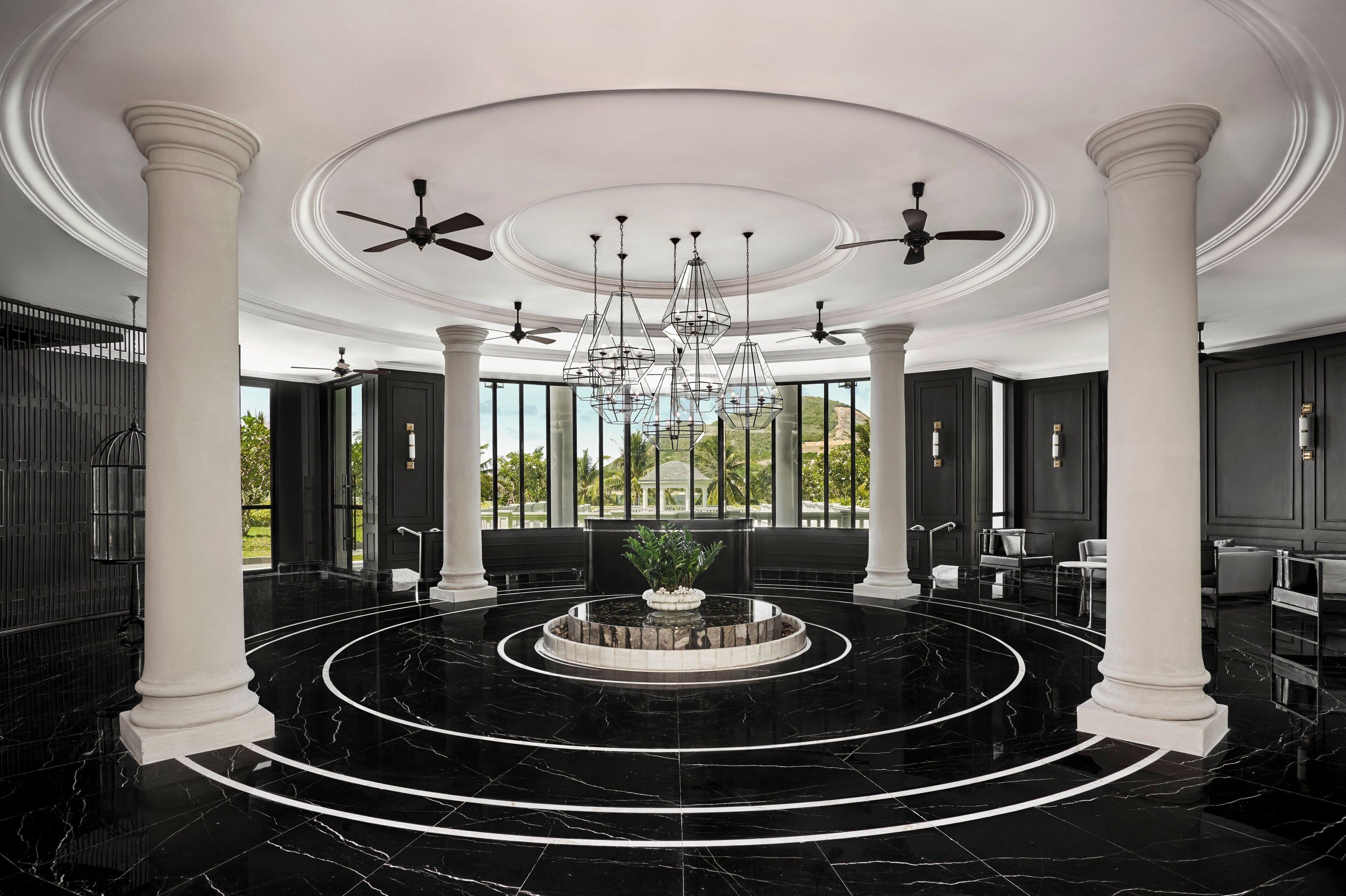 body treatments, aromatherapy, hot stone massages, body scrubs