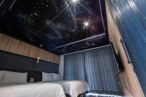 Economy Triple Room | Desk, soundproofing, free WiFi, bed sheets - Grange Inn (Taitung)