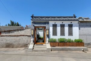 Entrada de la propiedad