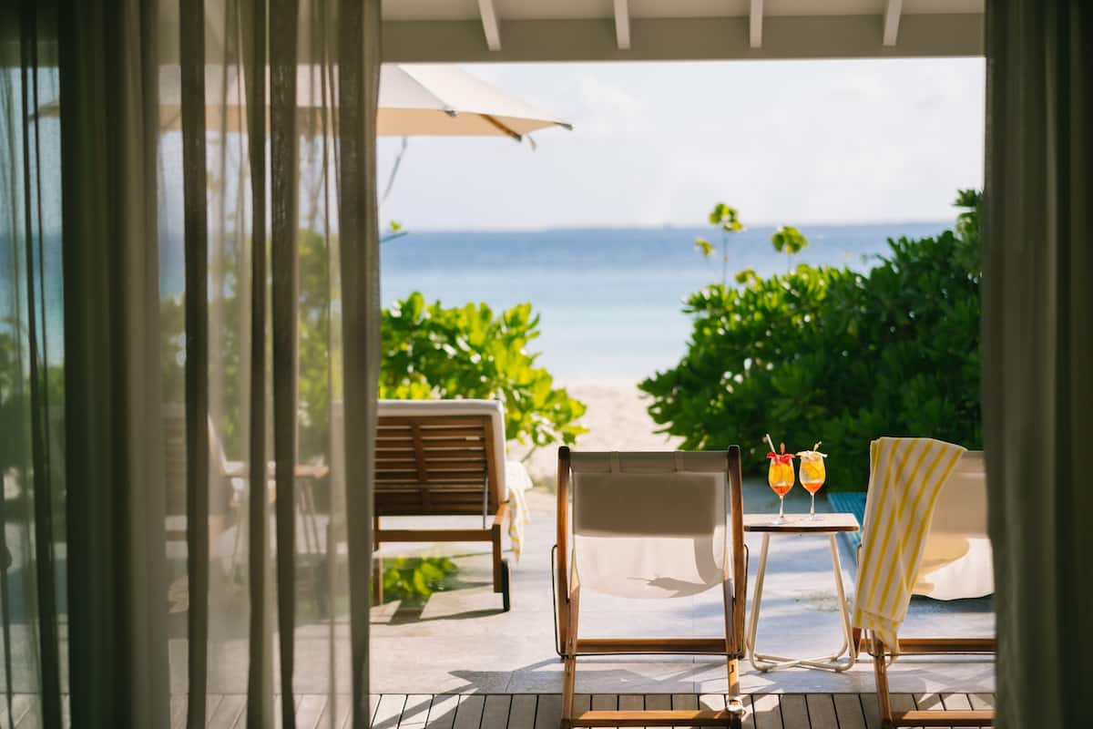 1 bedroom, Frette Italian sheets, premium bedding, minibar