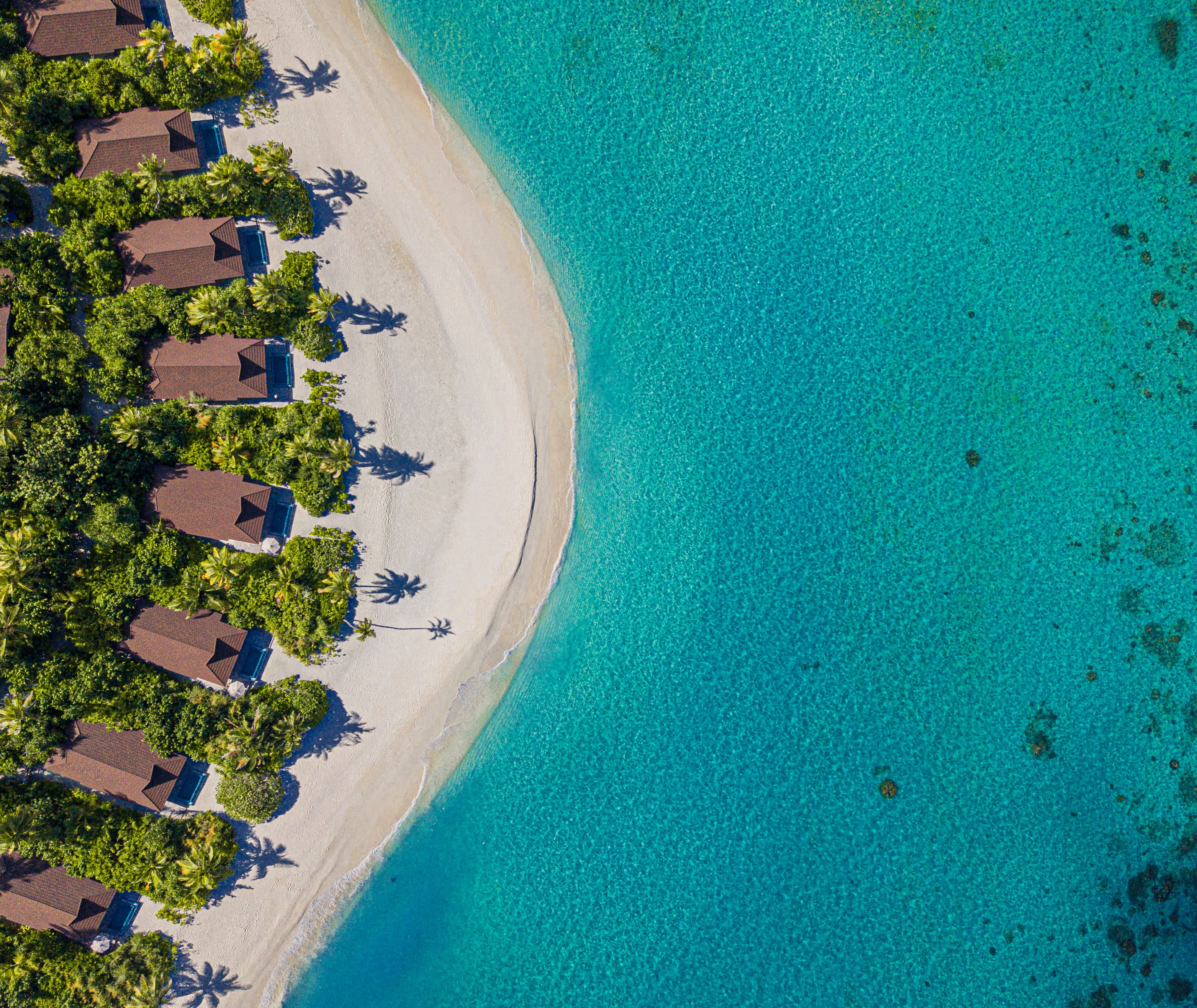 Frette Italian sheets, premium bedding, minibar, in-room safe