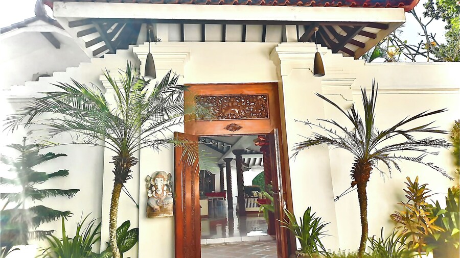 ジョグジャカルタ トロピカーナ ヴィラ