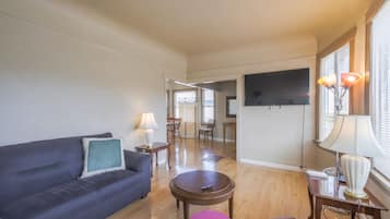 House | Living room | TV