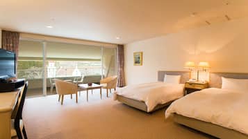 In-room safe, desk, free WiFi, bed sheets