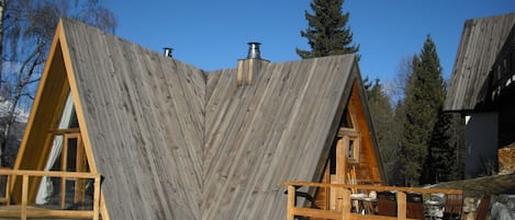 المنشأة من الخارج