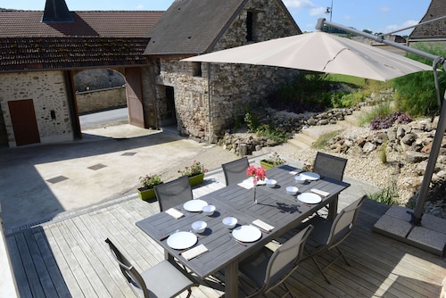 GITE LES HOULOTS, PEACE AND RELAXATION