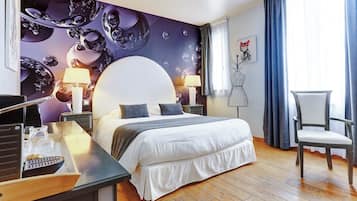 Chambre Double (Intemporelle) | Décoration personnalisée, ameublement personnalisé, bureau