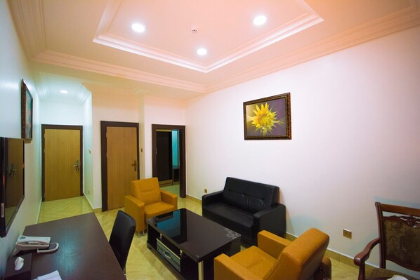 Living room - Immaculate Golden Hotels Limited (Owerri)
