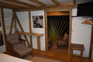 1 soverom, lydisolert, strykejern/-brett og wi-fi (inkludert)