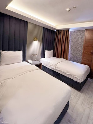 Classic Twin Room, Multiple Beds