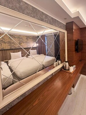Classic Triple Room, Multiple Beds