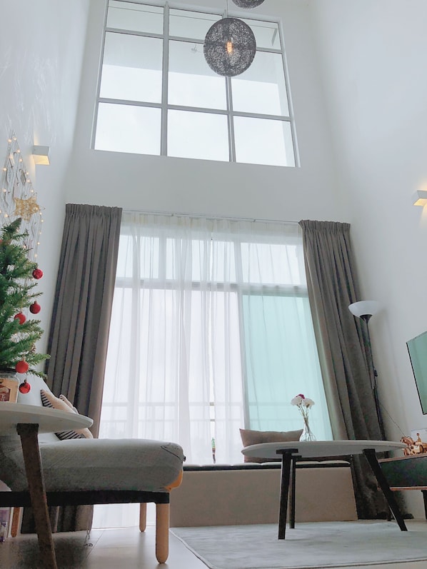 Living room - Barrington Penthouse by Loo (Tanah Rata)