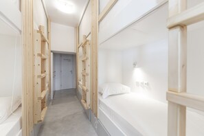 ベーシック 共同ドミトリー 女性限定 | 部屋からの景観