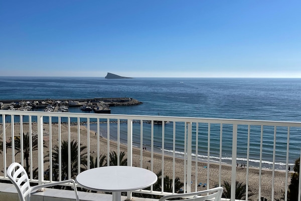 Rom – superior, havutsikt, tårn | Terrasse/patio