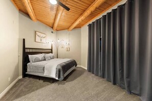 4 bedrooms, free WiFi - Tasha's Place Private Pool, Sleeps 10, Near Zions & Sand Hollow (Hurricane)