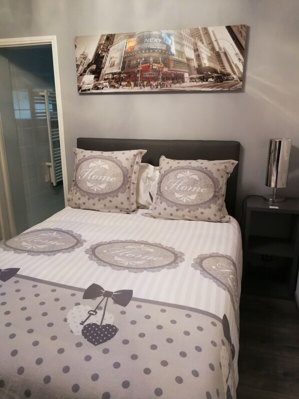 Doppelzimmer, Parkblick (Grise)