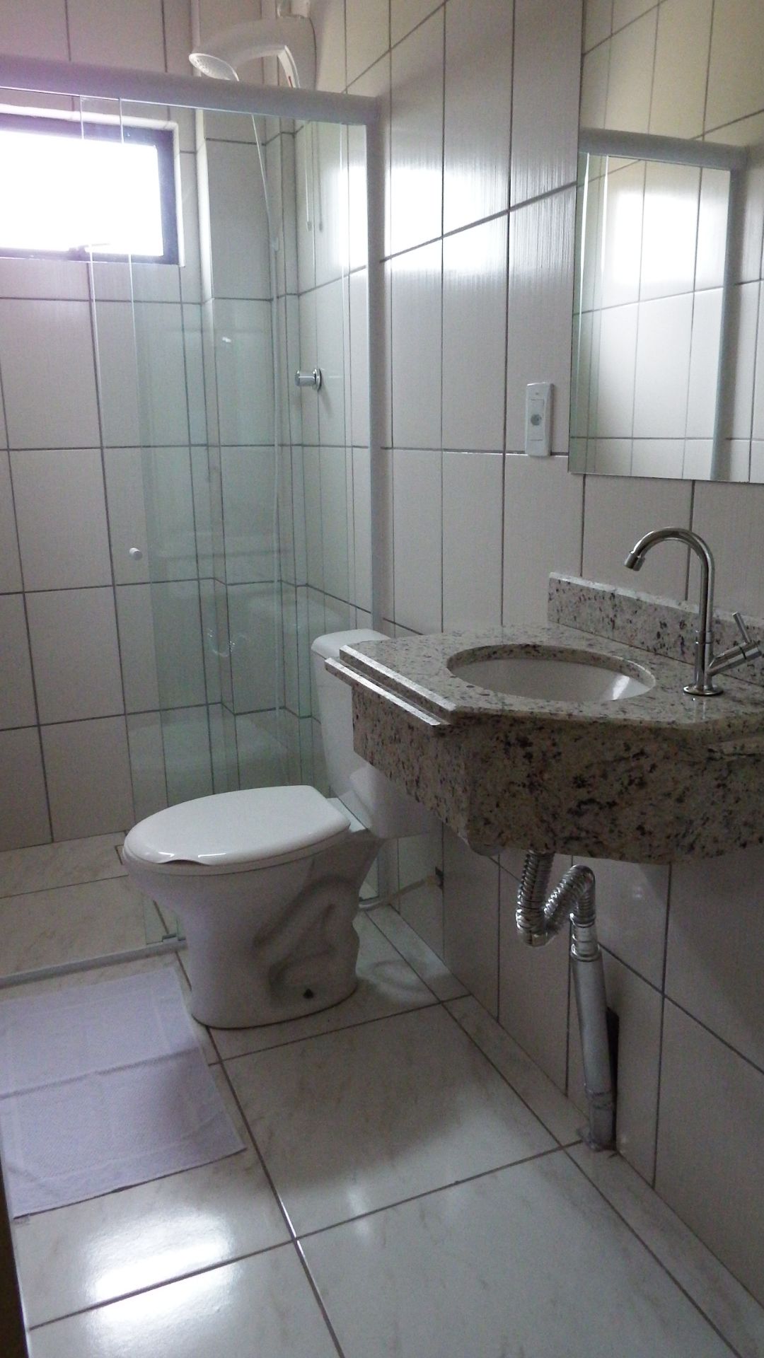 economy single room, 1 double bed, non smoking | minibar, individually furnished, desk, free wifi