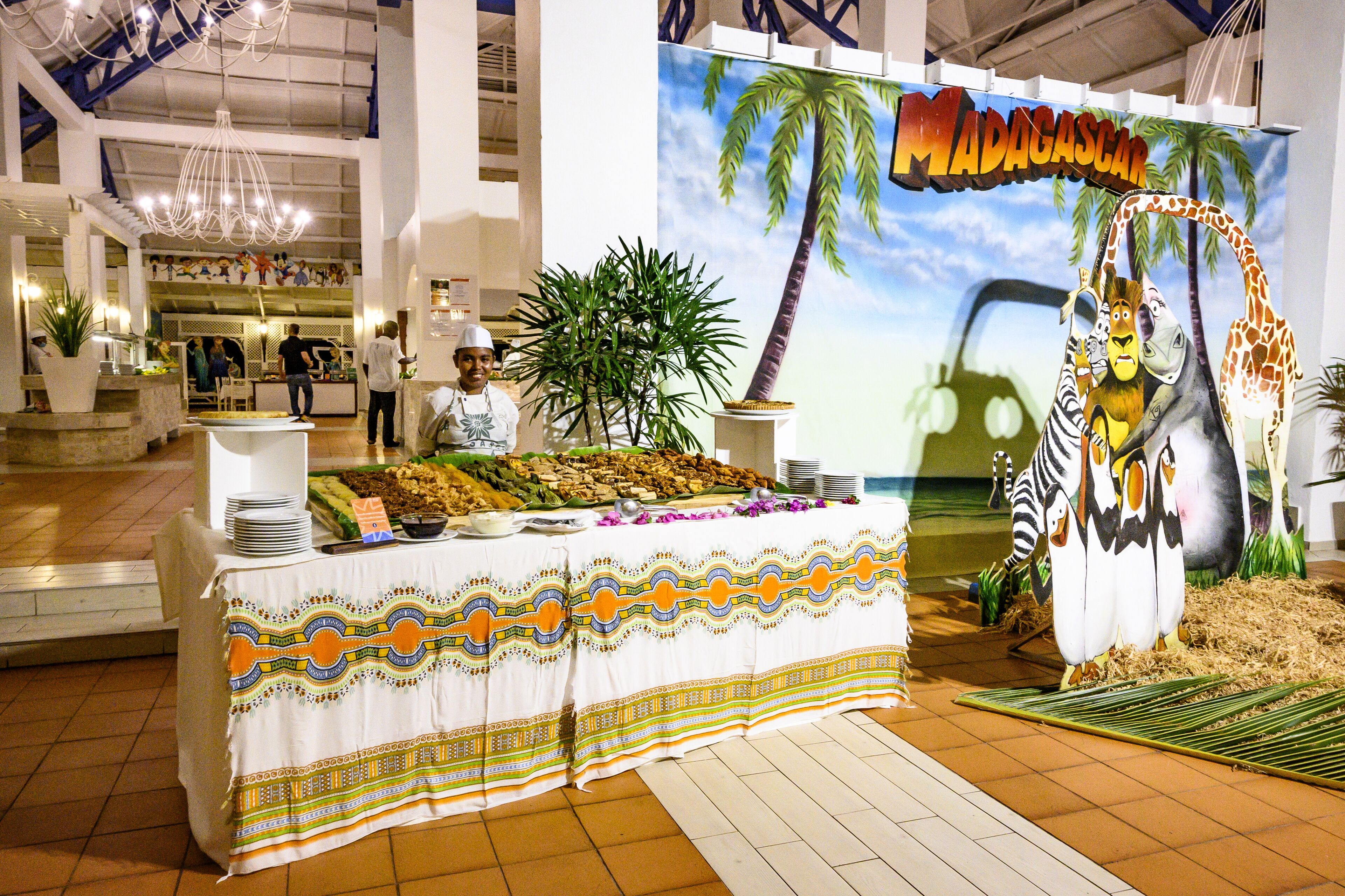 free buffet breakfast