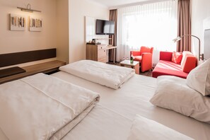 Hypo-allergenic bedding, minibar, in-room safe, desk - Hotel An Der Linah (Buxtehude)