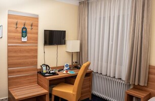 Single Room | Room amenity