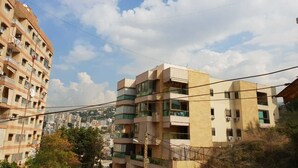 Ảnh chưa phân loại, 3 trong số 30 ảnh, nút