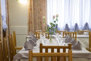Breakfast, lunch and dinner served - Hotel San Marco (Rionero in Vulture)
