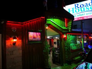 ทางเข้าที่พัก