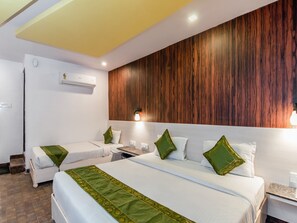 Deluxe Double Room | Desk, iron/ironing board, rollaway beds, free WiFi - Treebo The Fort Hotel Citi Club (Kanpur)
