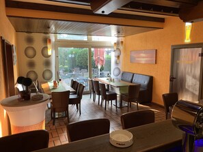 Bar (on property) - Hotel Martina (Bad Sooden-Allendorf)