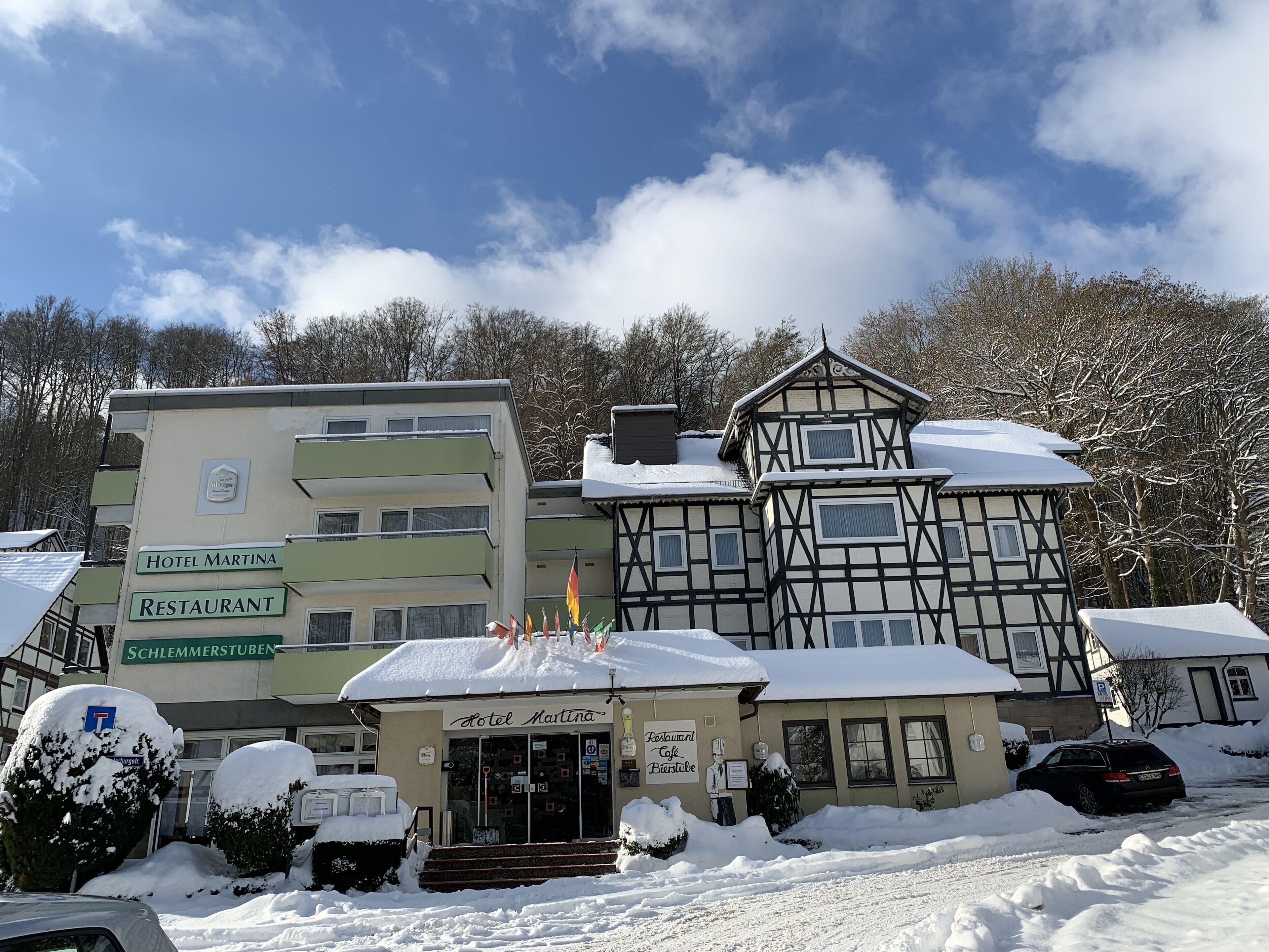 المنشأة من الخارج