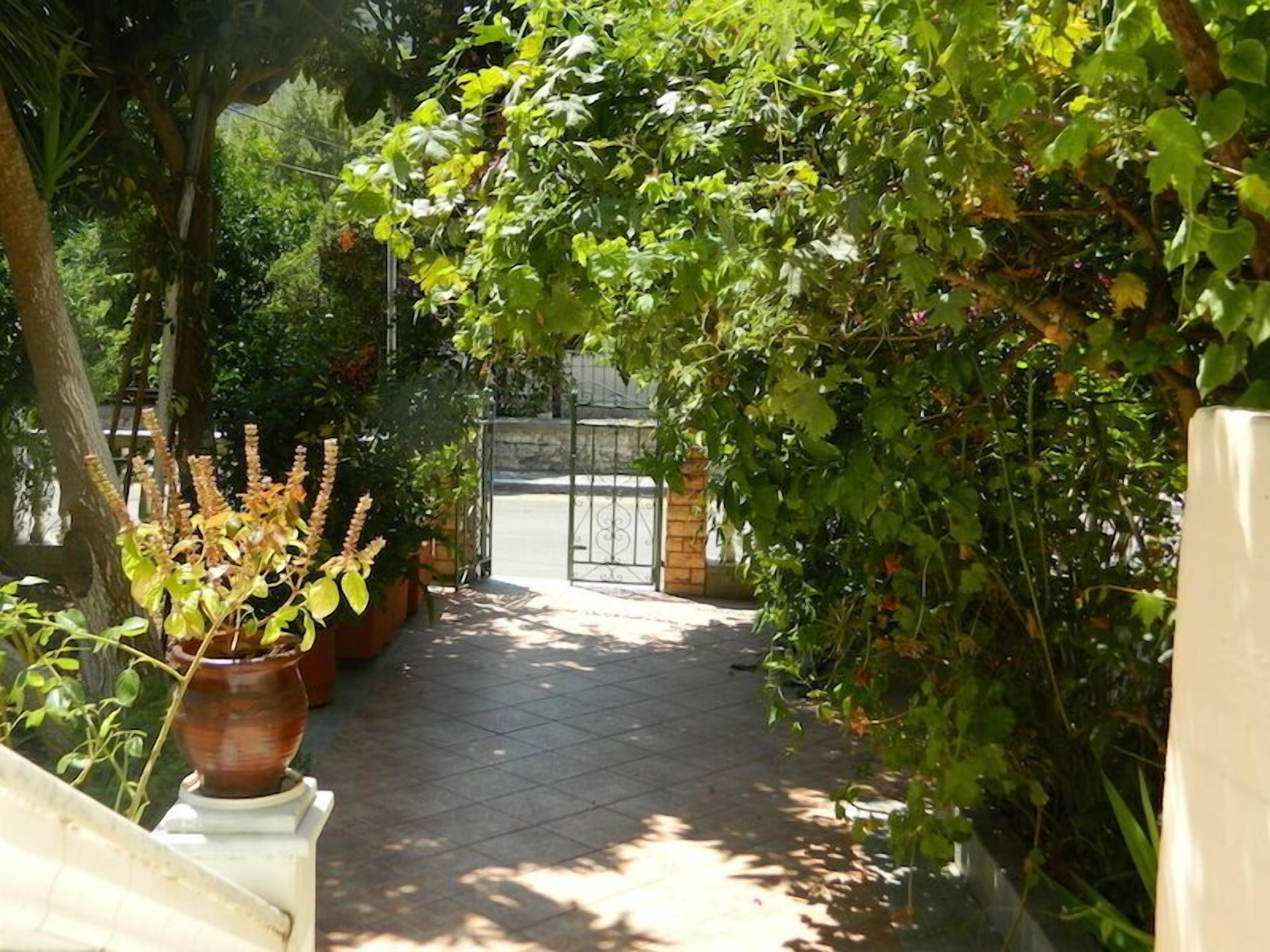 Foto - Logara's Apartments